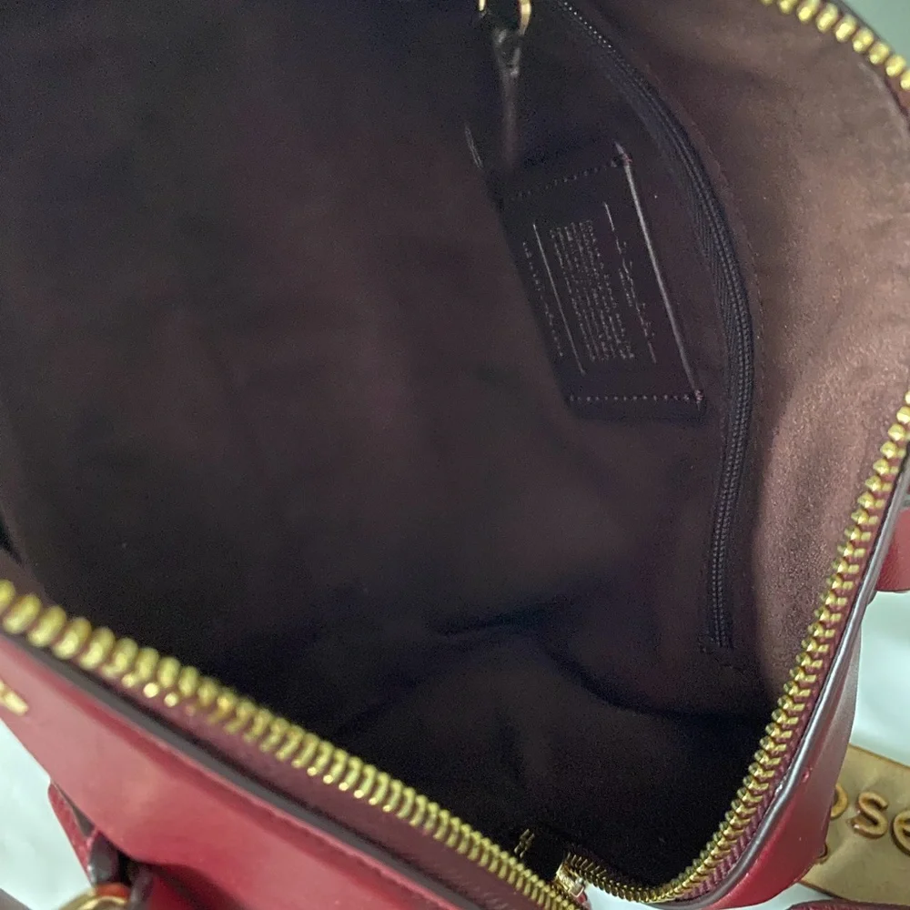 Coach  Debossed mini Bennett Satchel with matching wallet - Picture 5 of 9